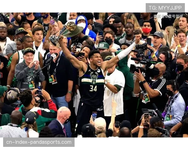 字母哥场均禁区得分26.5分 内线统治力直指历史纪录